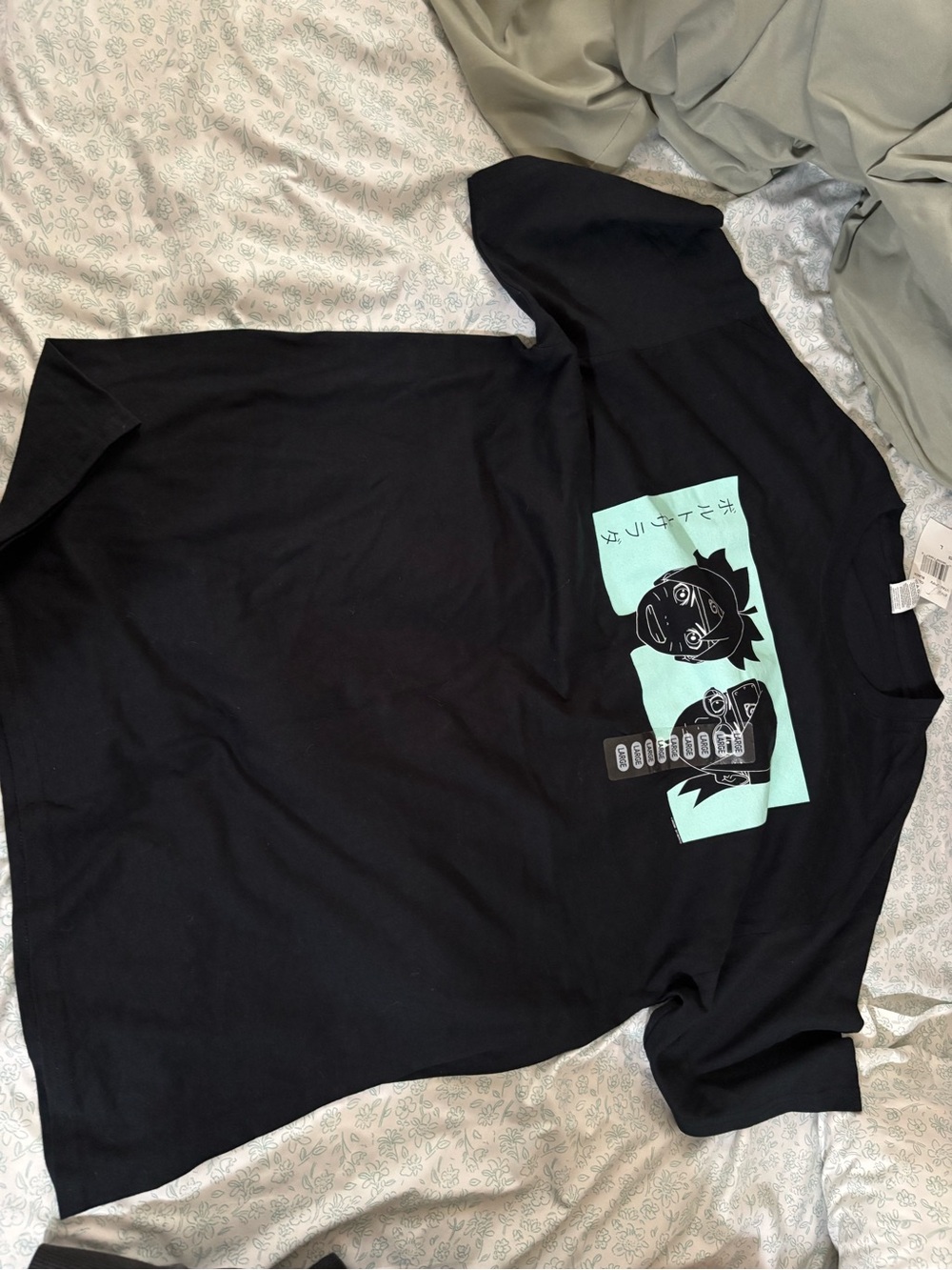 Fruit of the Loom Black Tee with Mint Graphic